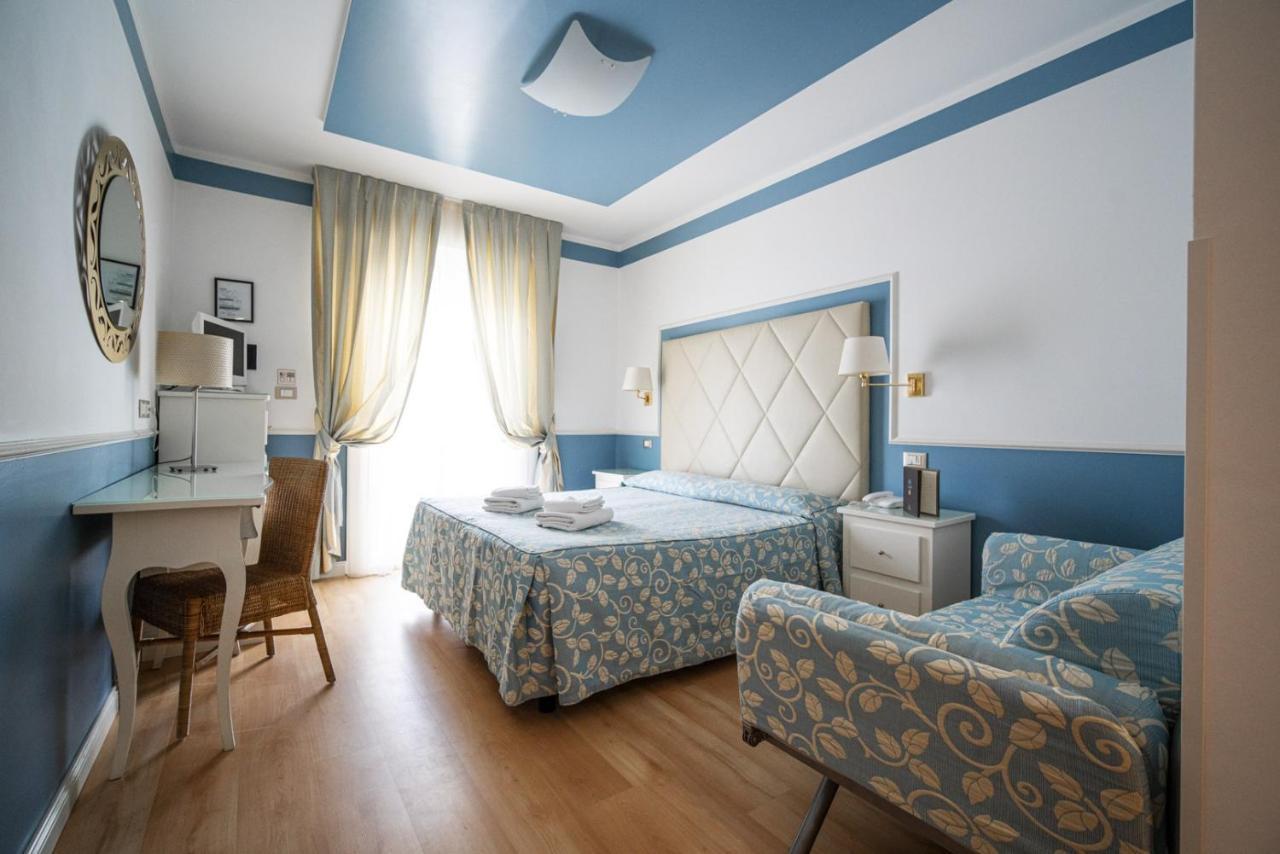 Hotel Le Soleil Lido di Jesolo Szoba fotó