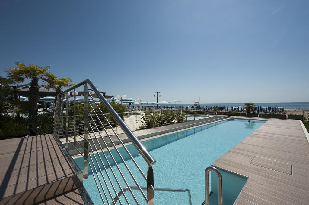 Hotel Le Soleil Lido di Jesolo Kültér fotó