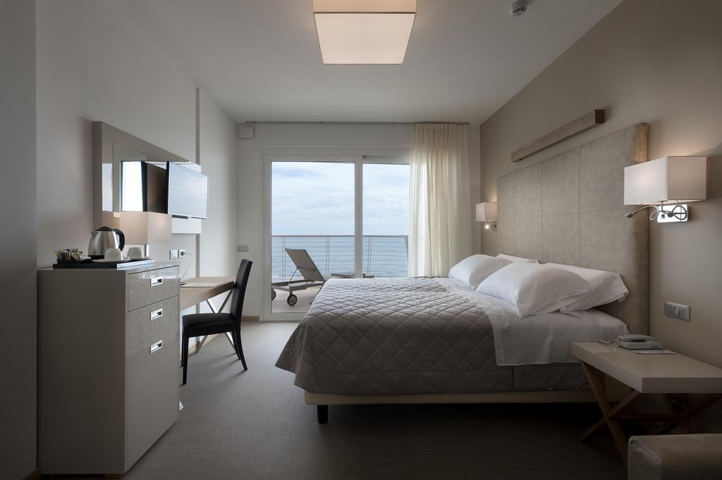 Hotel Le Soleil Lido di Jesolo Kültér fotó